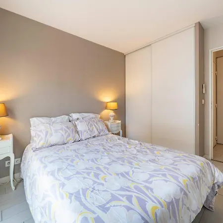 アパート Modern One Bedroom With Terrace And Parking Included *